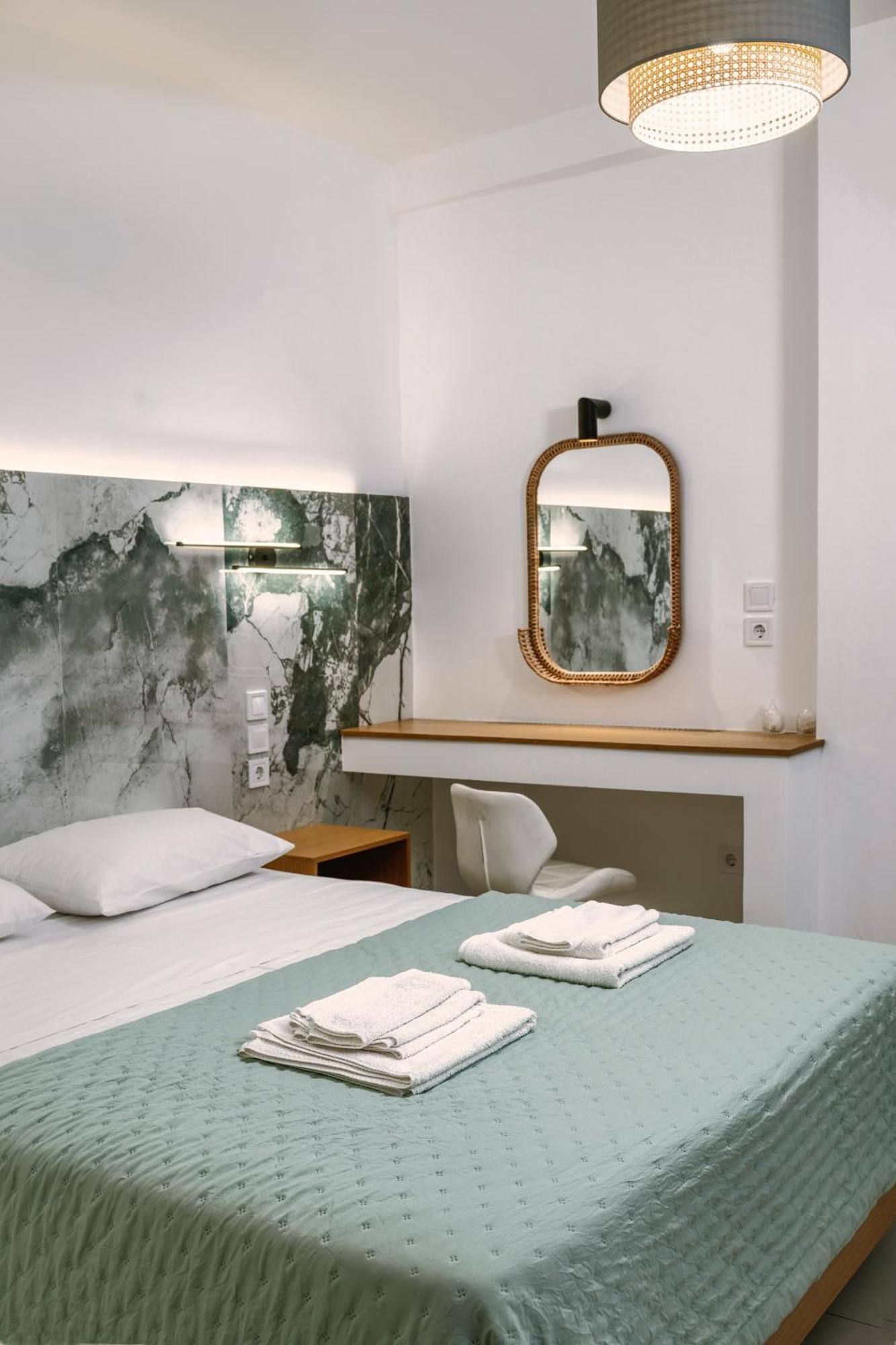 Ionis Seafront Suite プレベザ エクステリア 写真